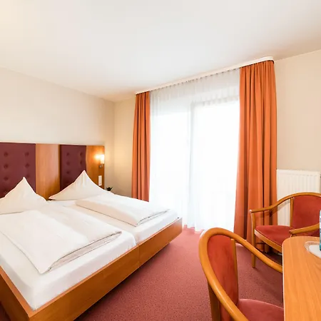 Restaurant Vater Rhein Hotel 3*