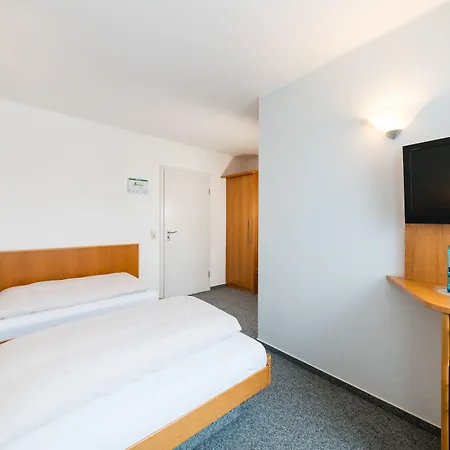 Hotel Restaurant Vater Rhein Woerth am Rhein