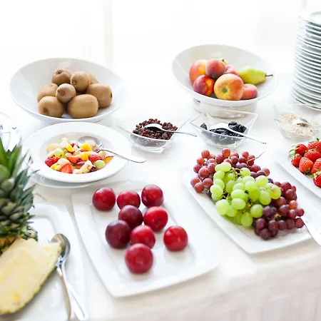 Hotel Restaurant Vater Rhein 3*