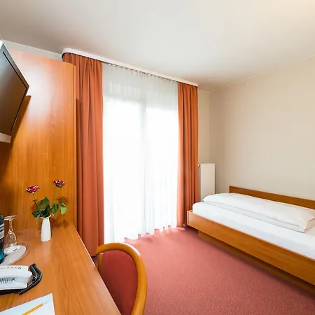 Hotel Restaurant Vater Rhein Woerth am Rhein