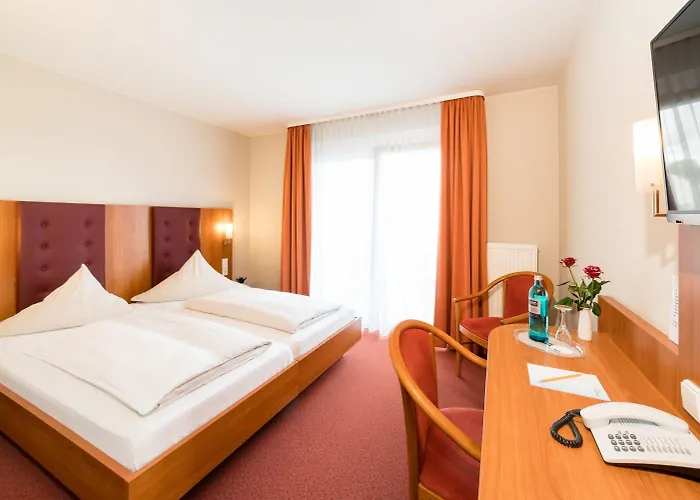 Hotel Restaurant Vater Rhein 3*